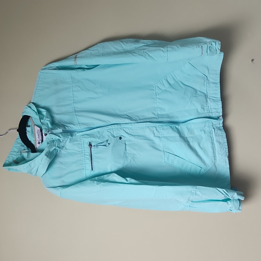 Columbia woman's jacket size